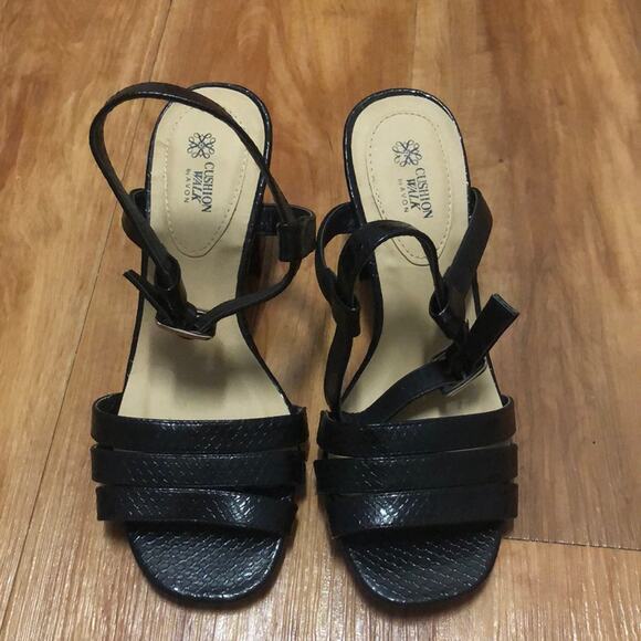 Cushion Walk by Avon Black Snakeskin Print Heels Size 6 - Picture 2 of 14